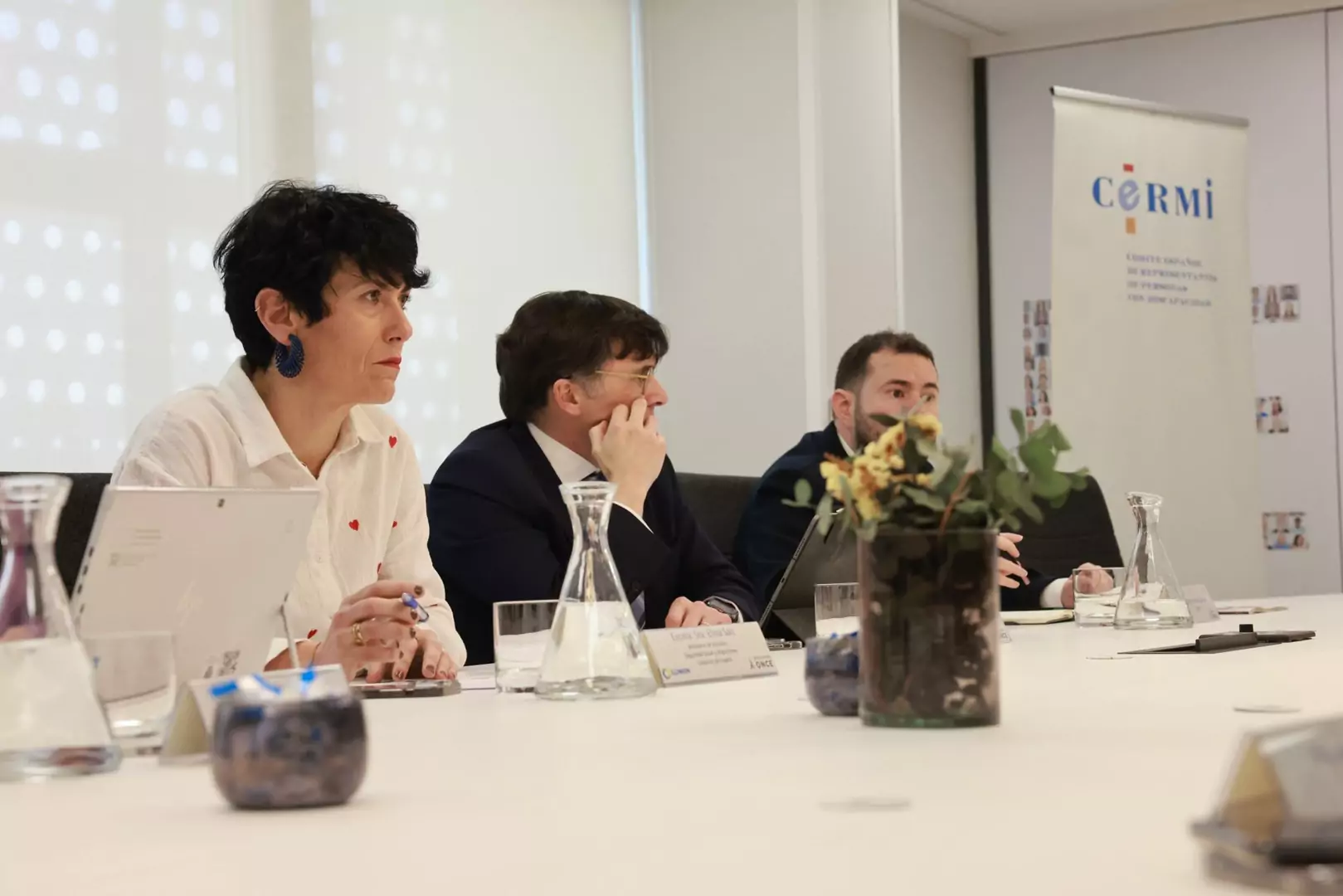 Imagen de la reunión del CERMI con la ministra de Inclusión, Seguridad Social y Migraciones